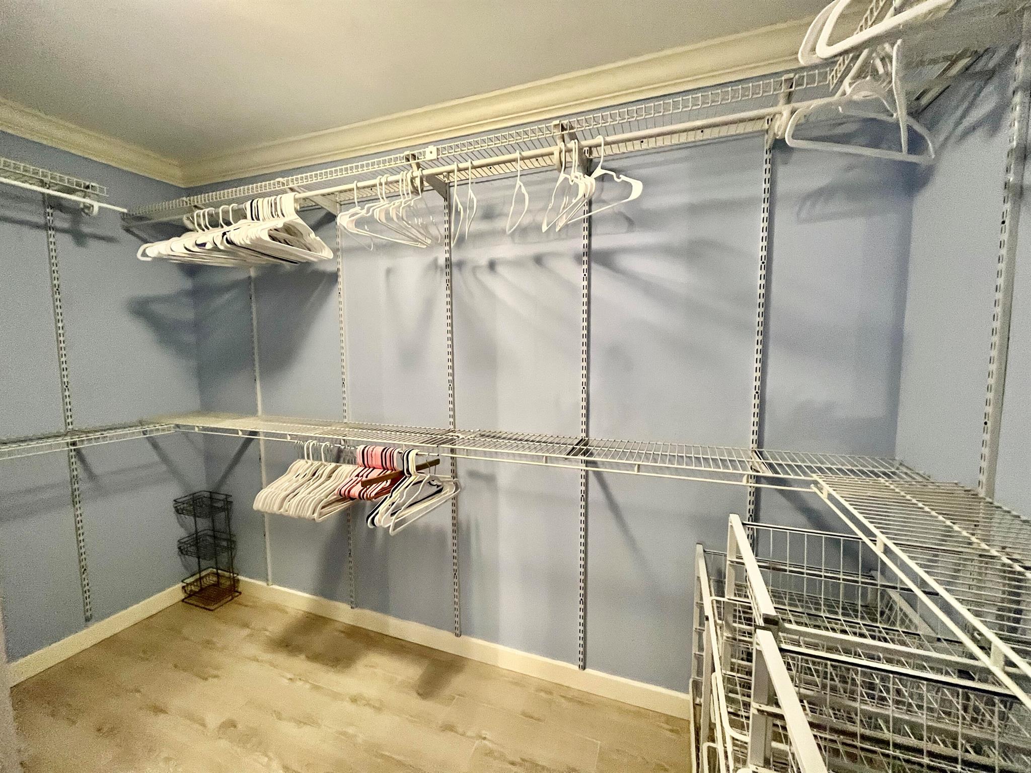 AQUARIUS CONDO - Residential Lease