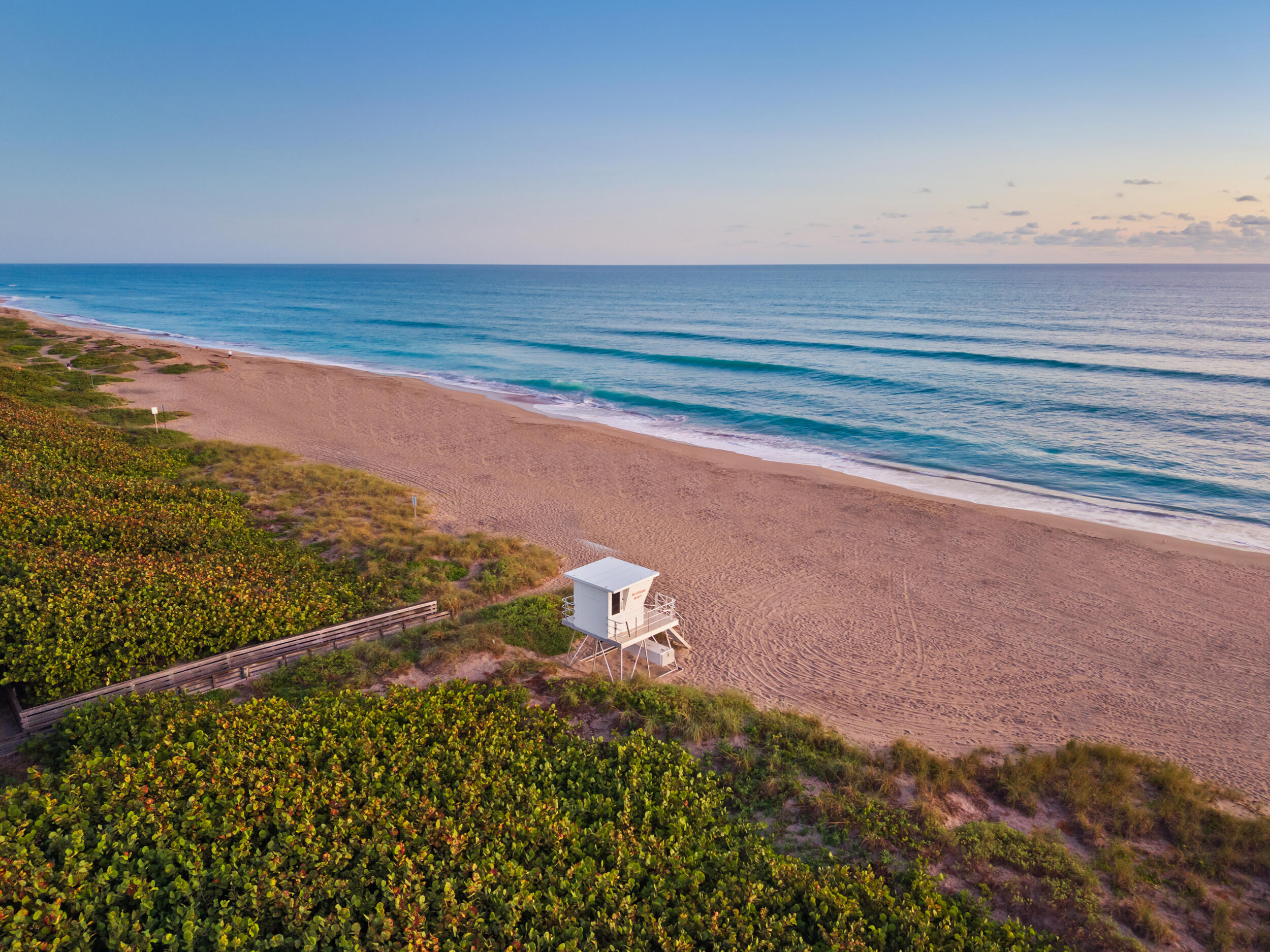 COUNTRY CLUB COVE - Residential