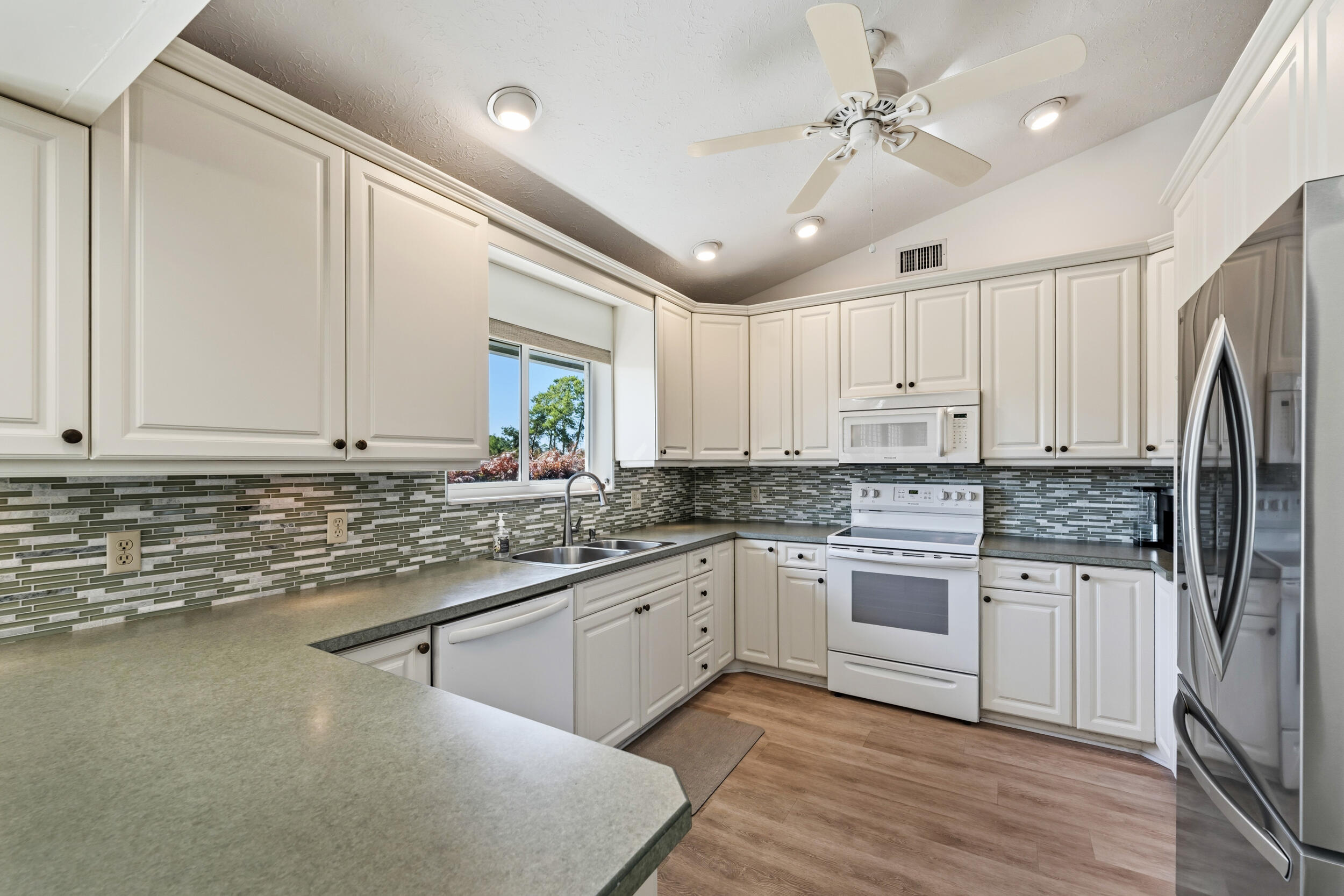 5100 SE Hanson Circle