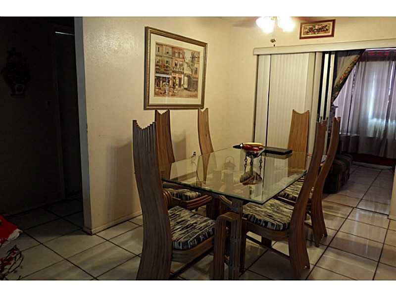 GOLD KEY VILLAS - Residential