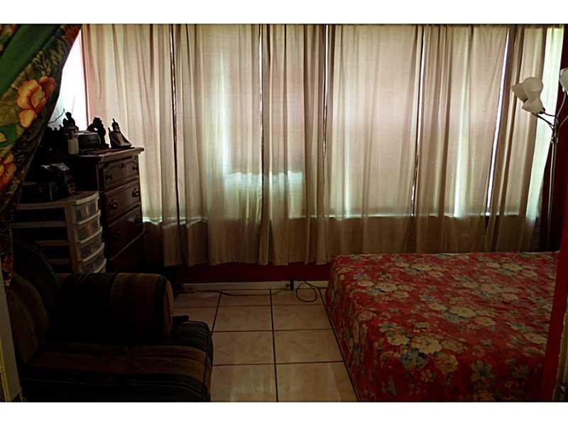 GOLD KEY VILLAS - Residential