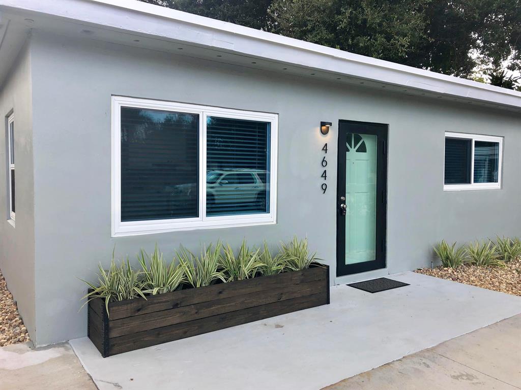 BROWARD HEIGHTS - Residential