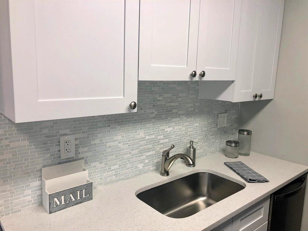 BROWARD HEIGHTS - Residential