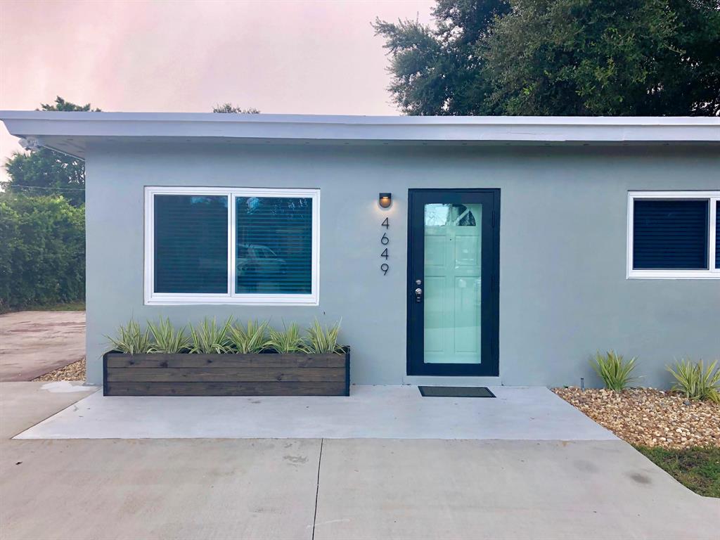 BROWARD HEIGHTS - Residential