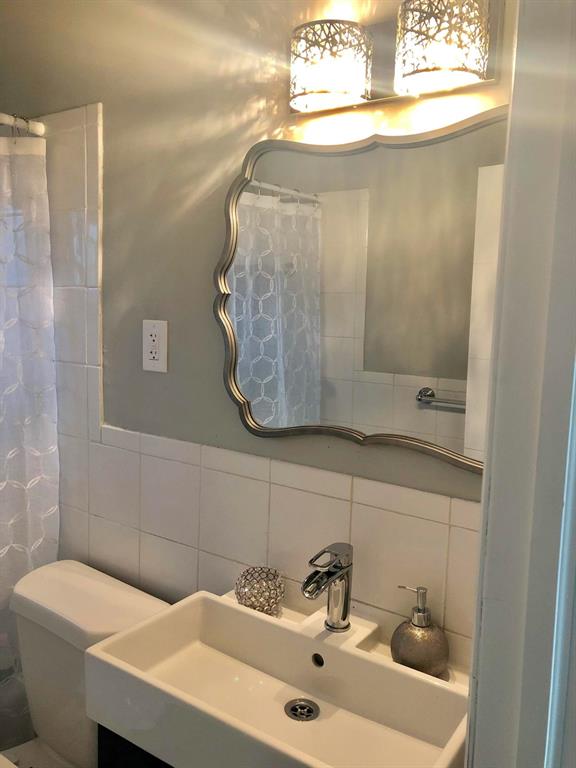 BROWARD HEIGHTS - Residential