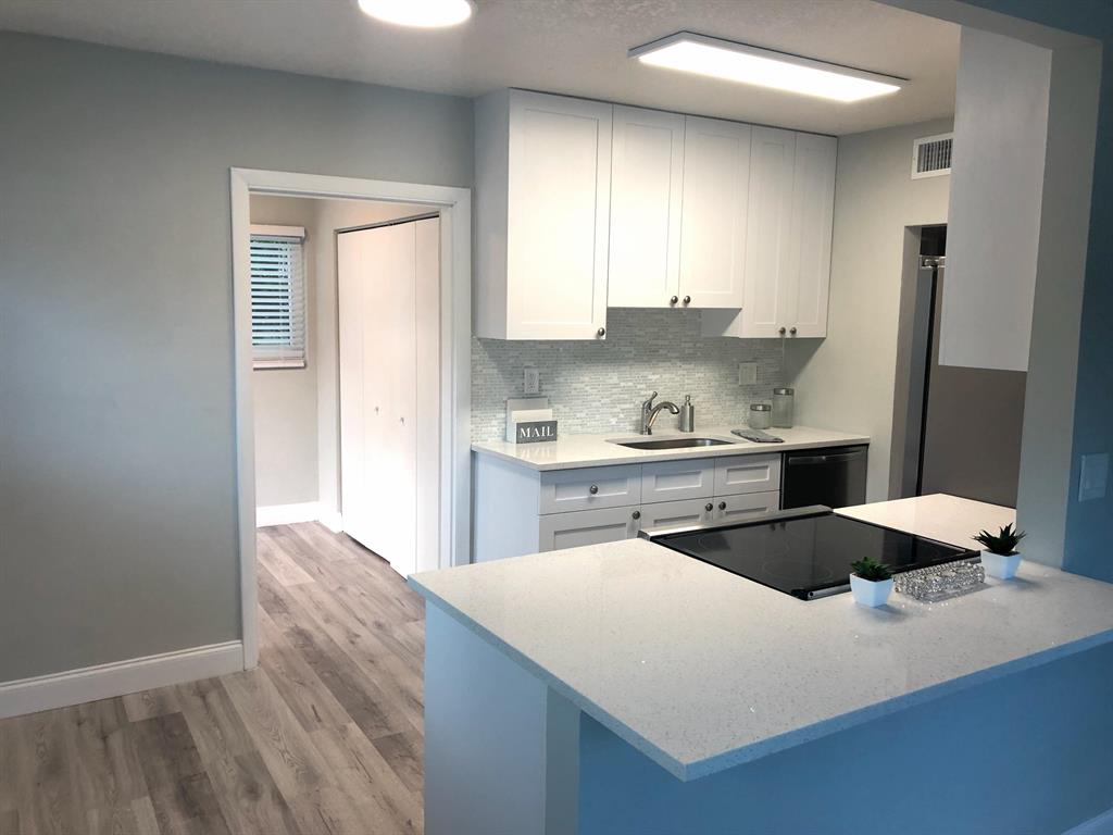 BROWARD HEIGHTS - Residential