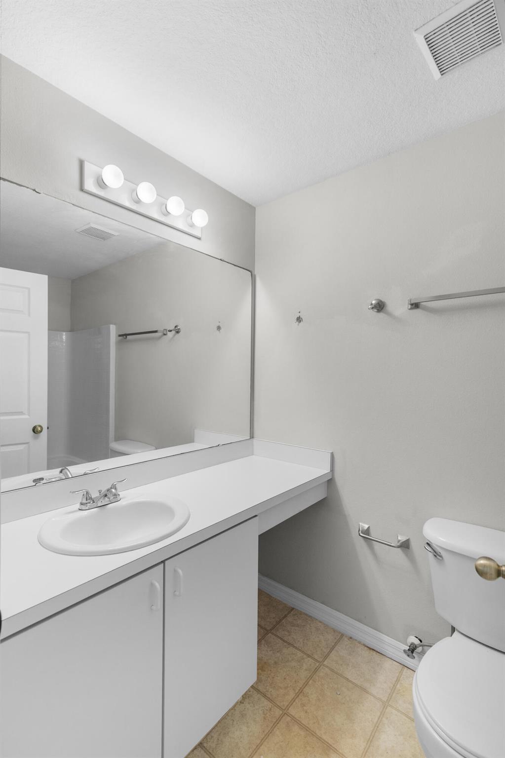 Port St Lucie Sec 04 - Residential Lease