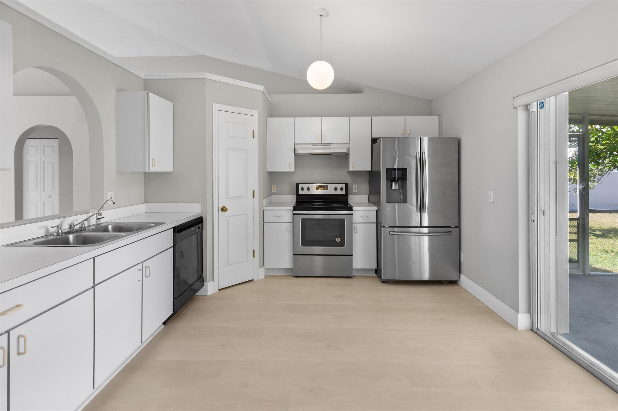 Port St Lucie Sec 04 - Residential Lease