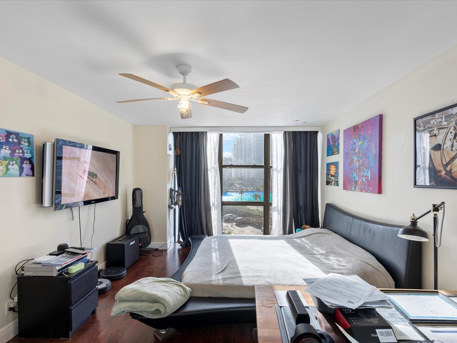 Oceanview Park Condo - Residential
