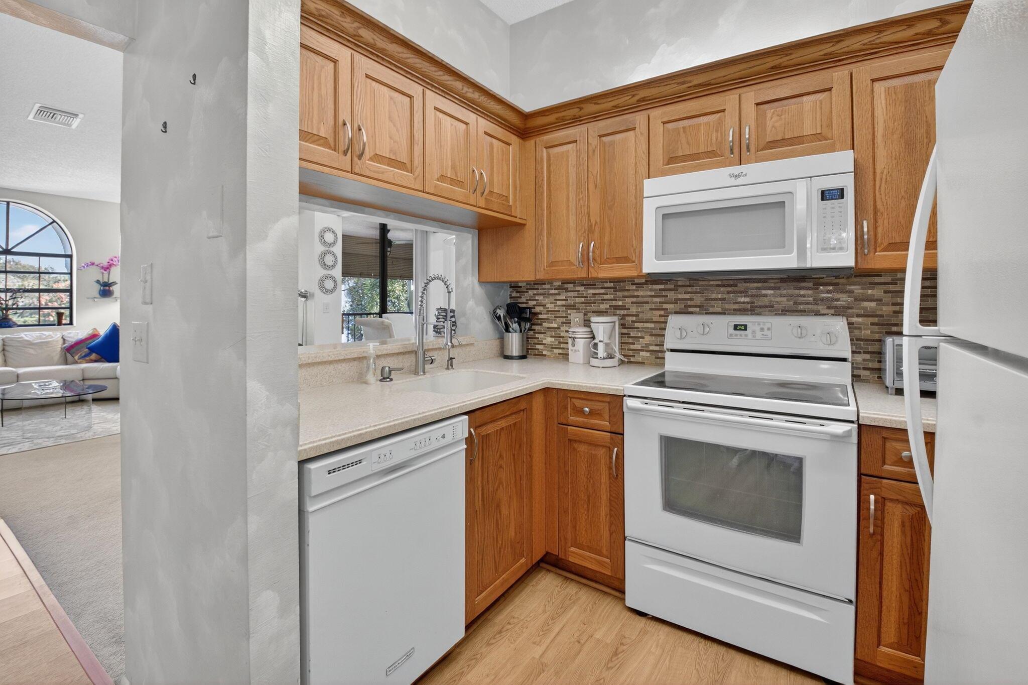 PLATINA / ALEXANDRA VILLA - Residential