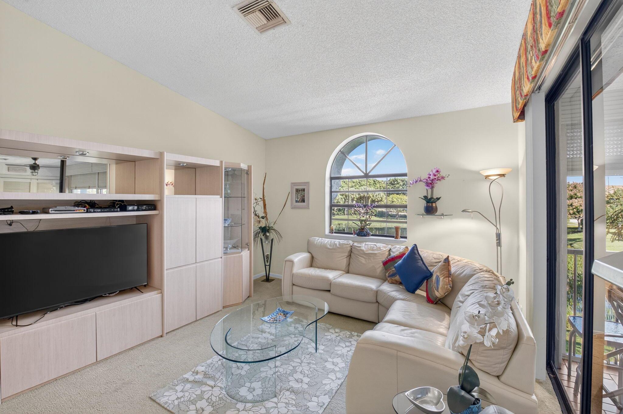 PLATINA / ALEXANDRA VILLA - Residential