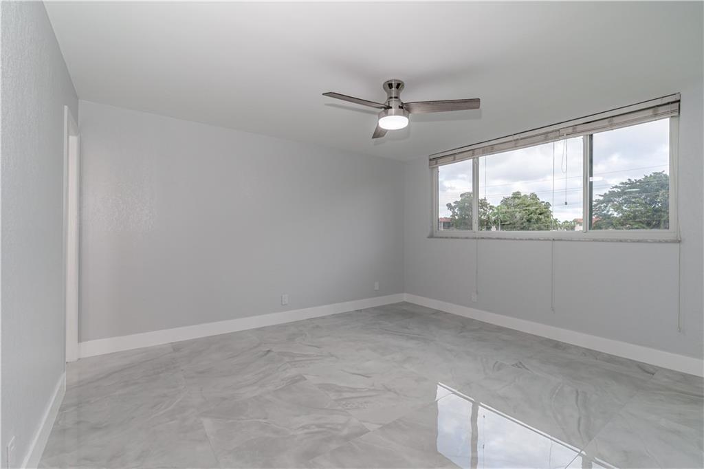 Hollybrook Golf & Tennis - Residential