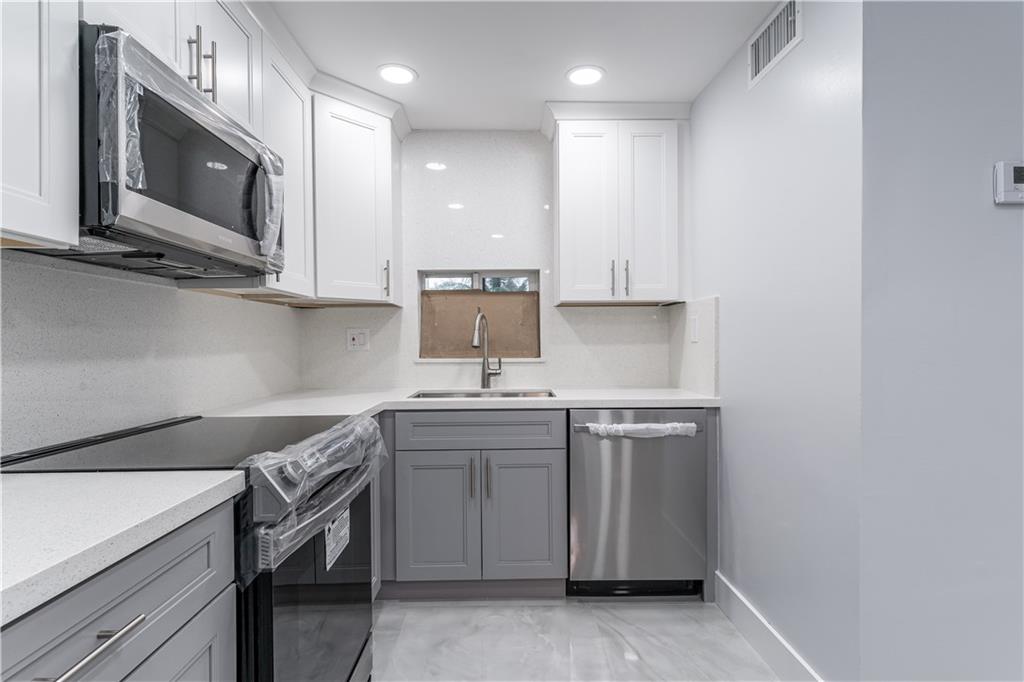 Hollybrook Golf & Tennis - Residential