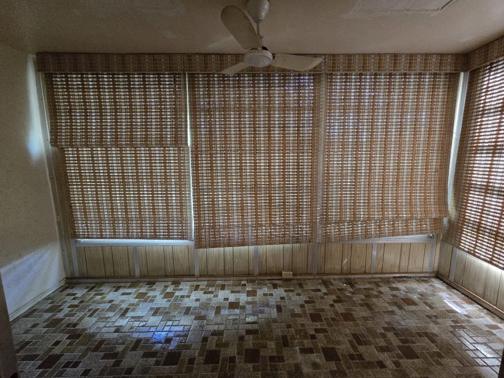 Sands Point - Residential