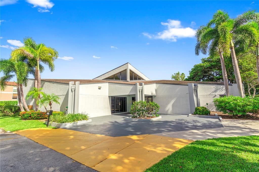 Sands Point - Residential
