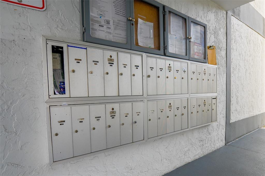 Sands Point - Residential