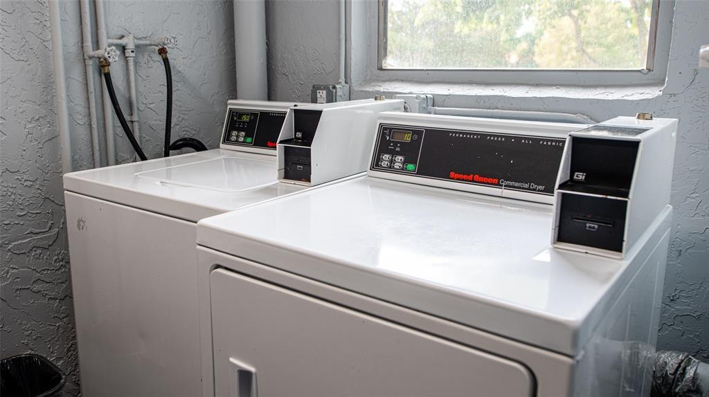 Sands Point - Residential