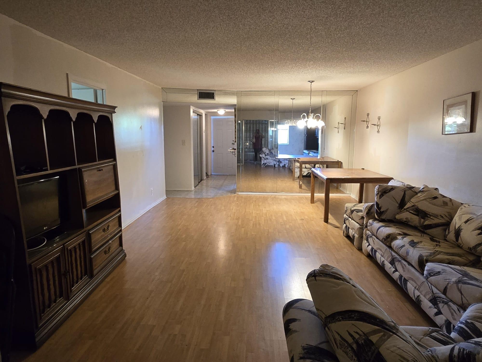 Sands Point - Residential