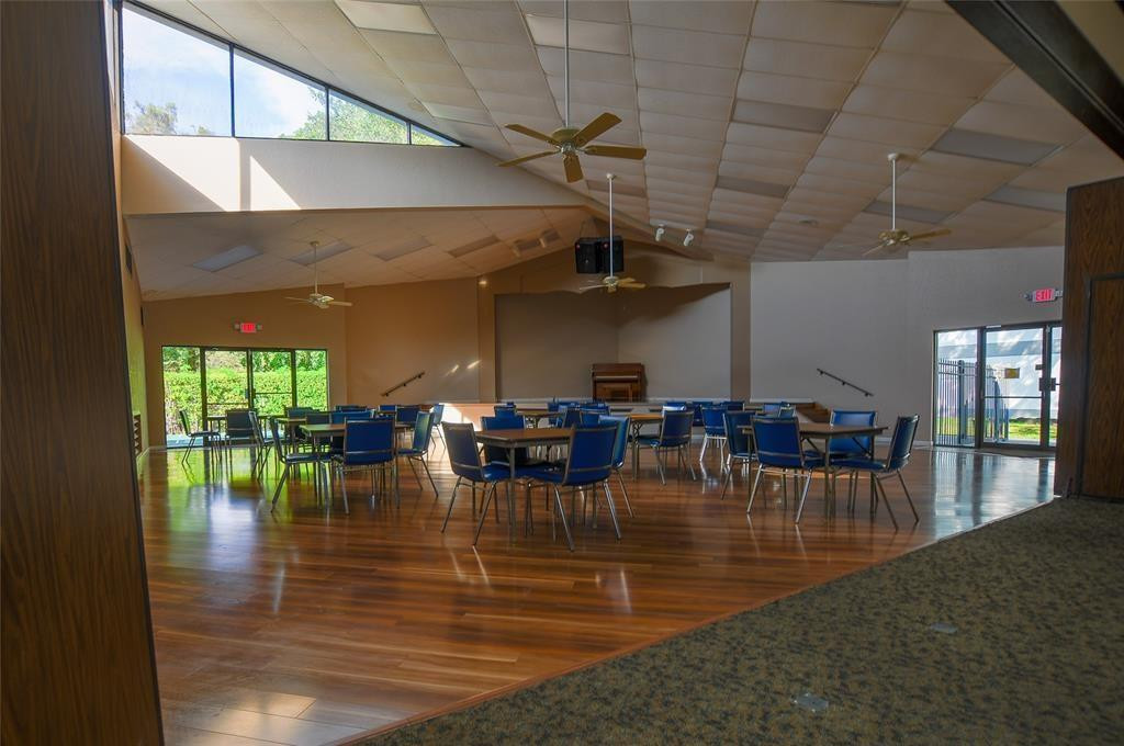 Sands Point - Residential