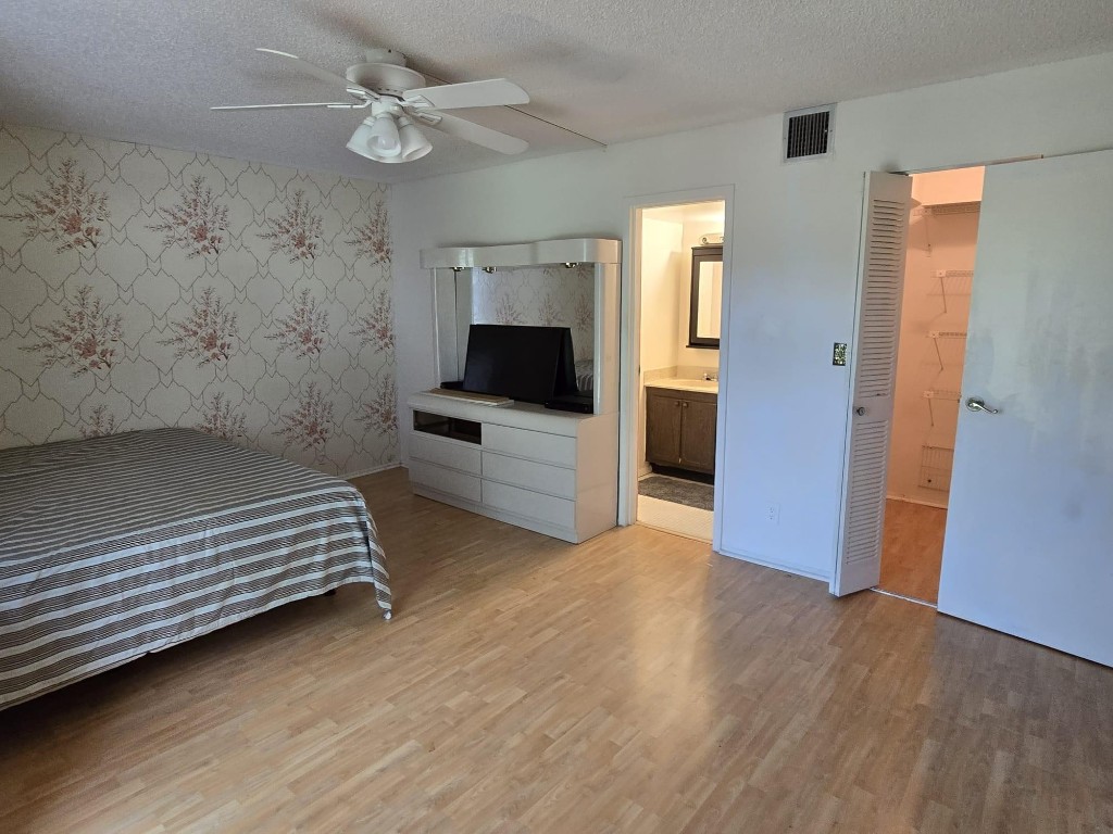 Sands Point - Residential