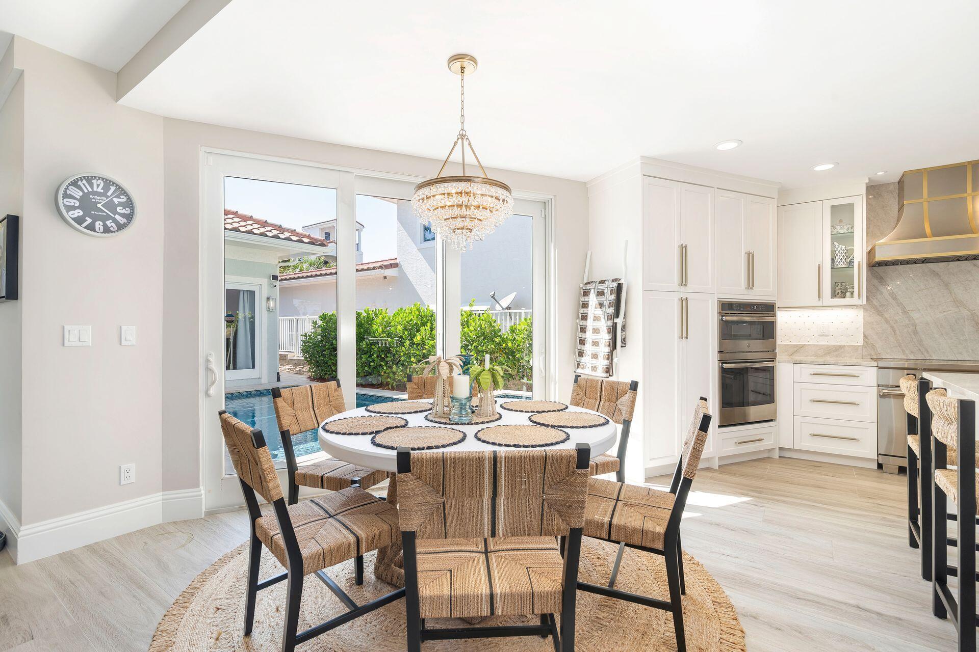 NEW PALM BEACH HEIGHTS - Residential