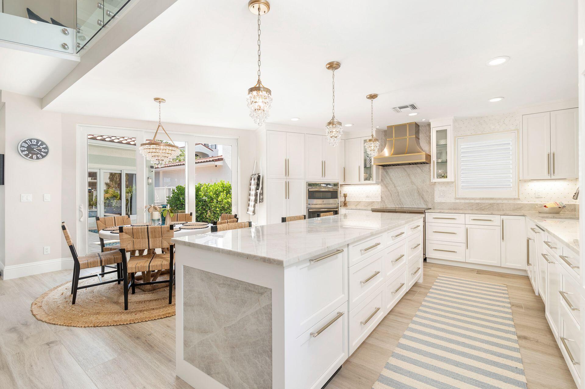 NEW PALM BEACH HEIGHTS - Residential