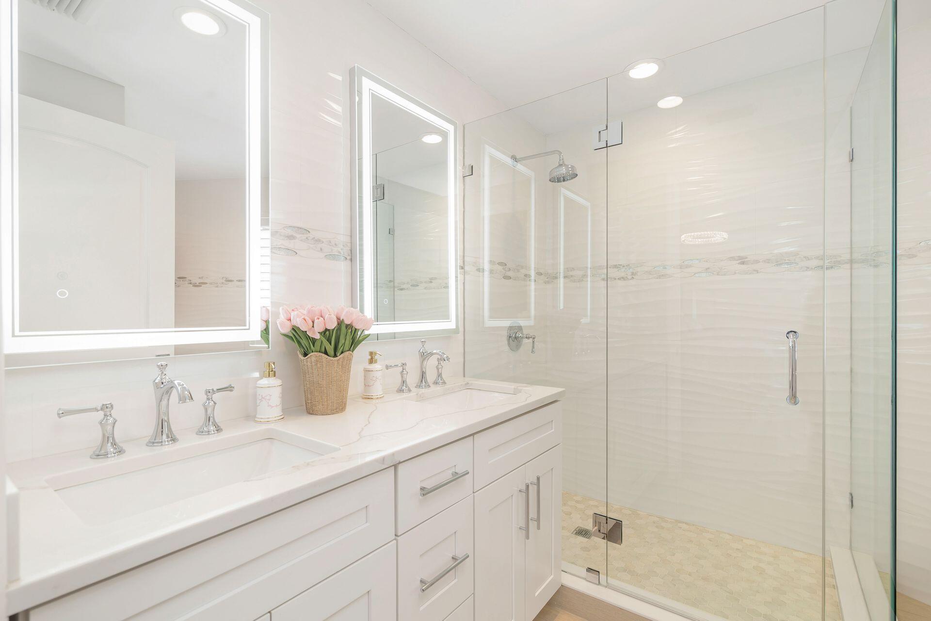 NEW PALM BEACH HEIGHTS - Residential