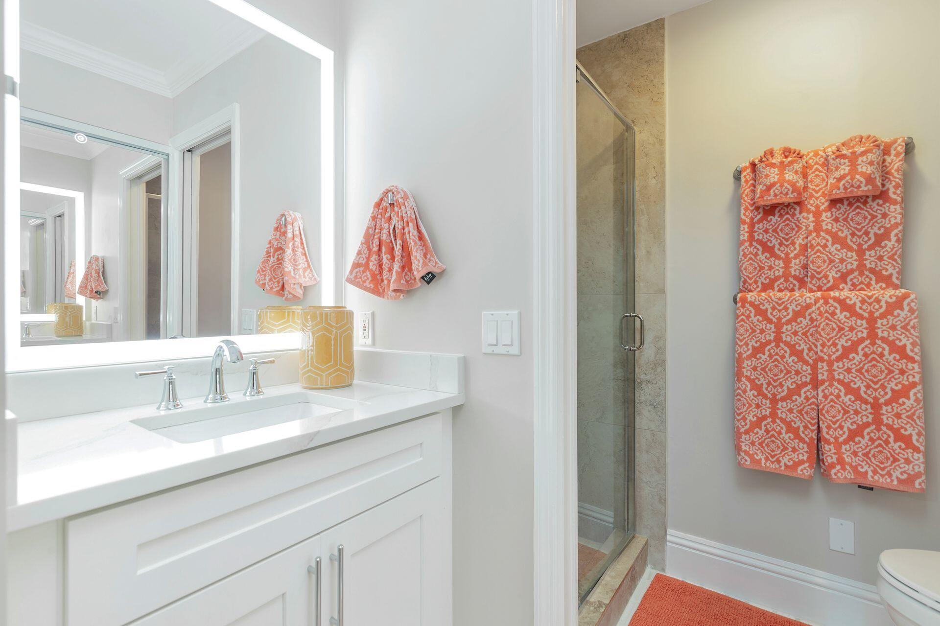 NEW PALM BEACH HEIGHTS - Residential