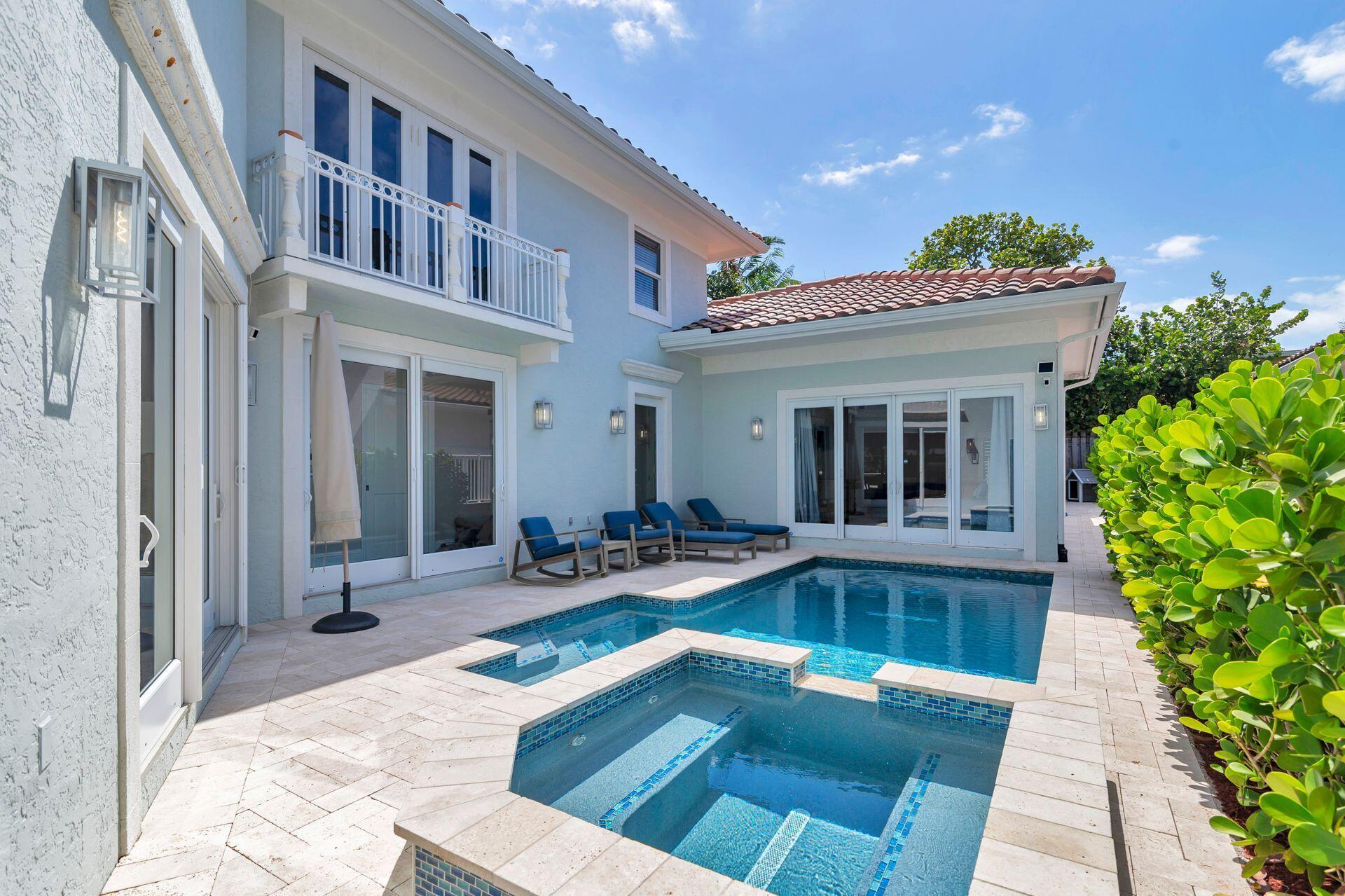 NEW PALM BEACH HEIGHTS - Residential