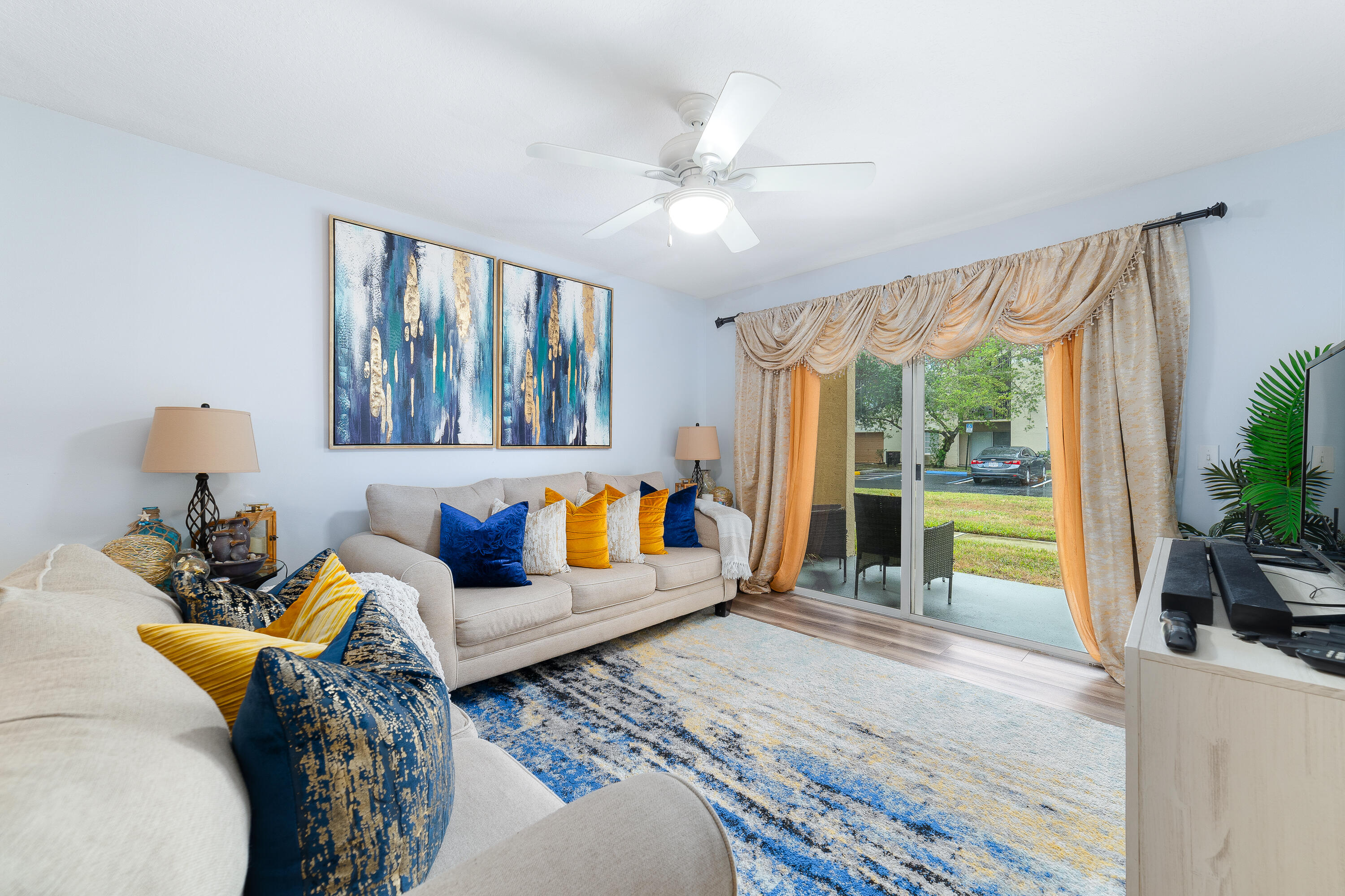 4041 San Marino Boulevard 102