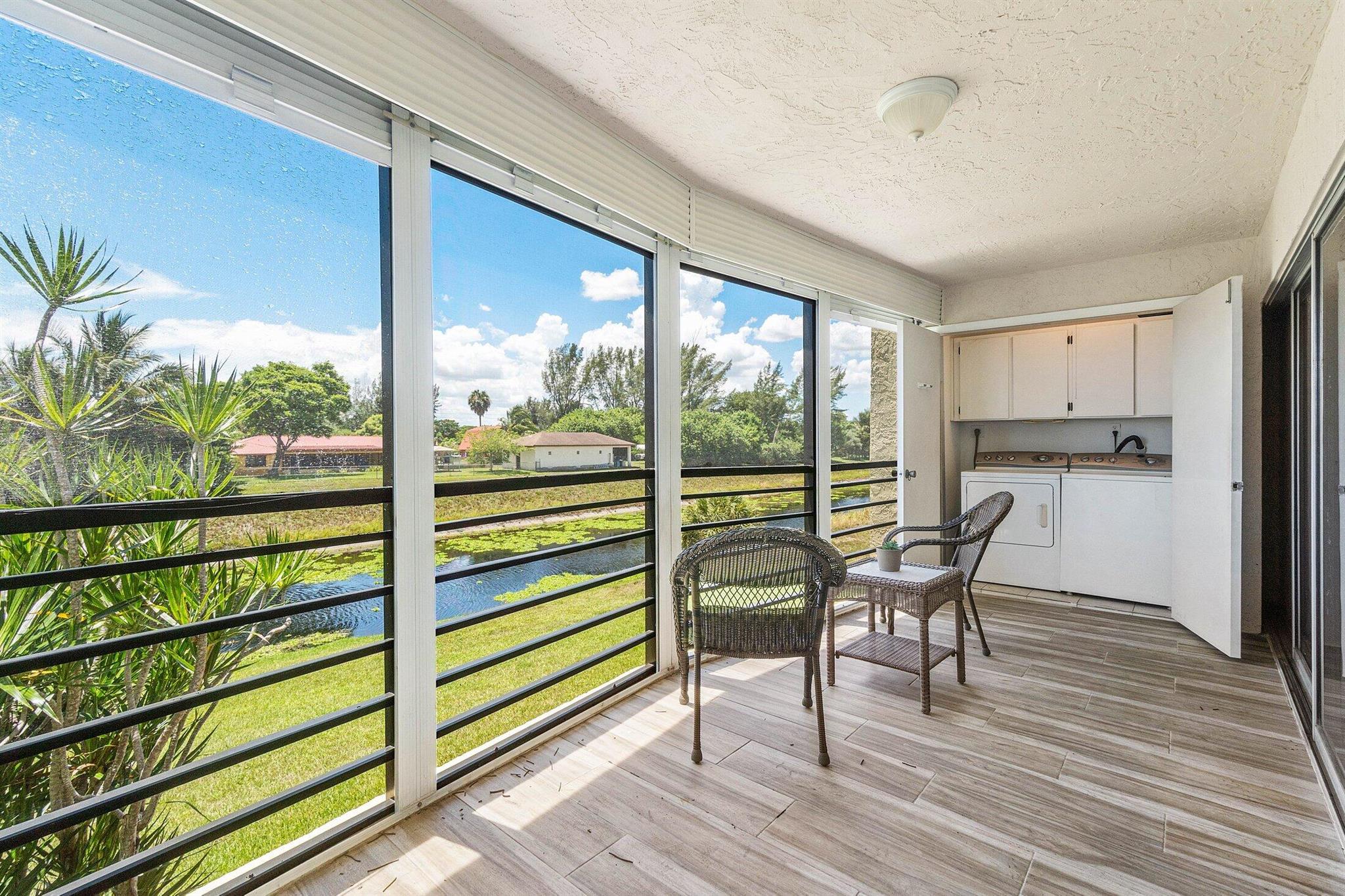 PINES OF BOCA BARWOOD CON - Residential