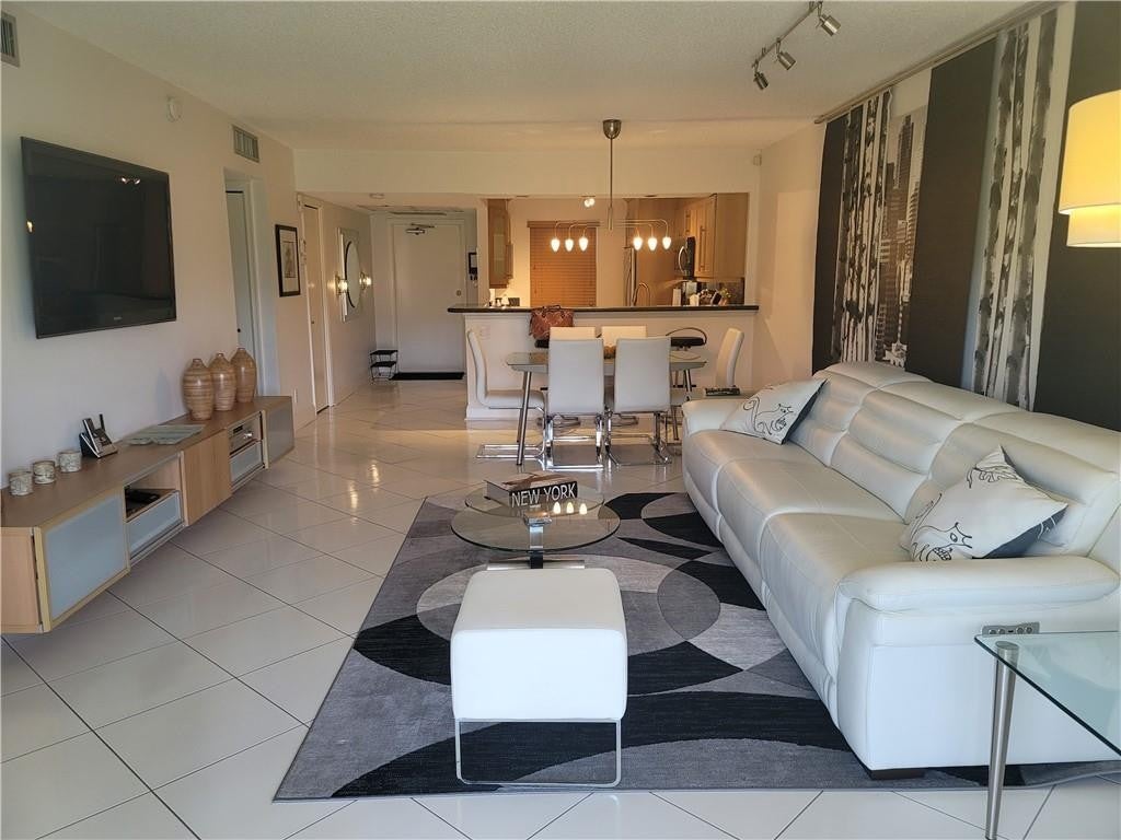 Palm Aire Country Club - Residential