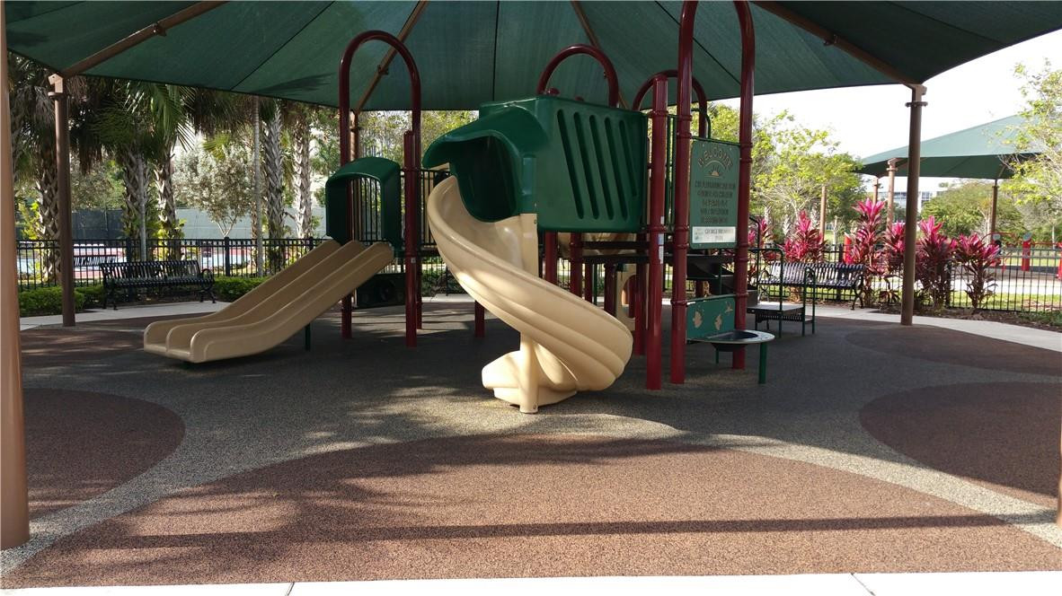 Palm Aire Country Club - Residential