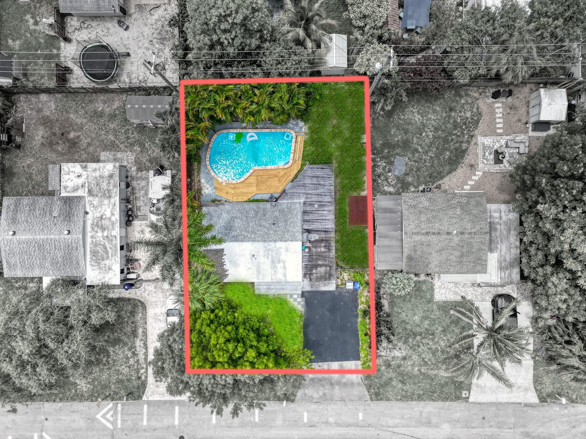 Collier Manor 4th Add 38- - Residential