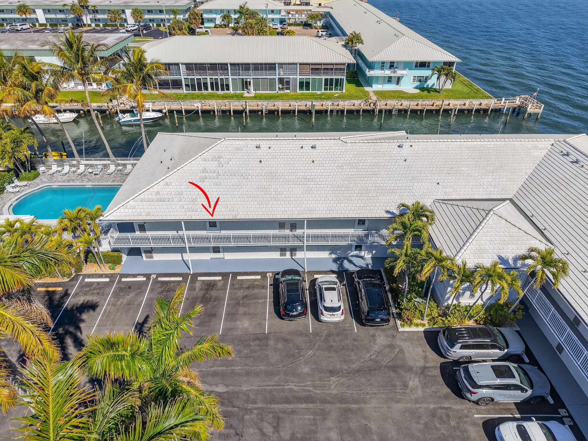 MARINA HARBOUR CONDOMINIUM - Residential