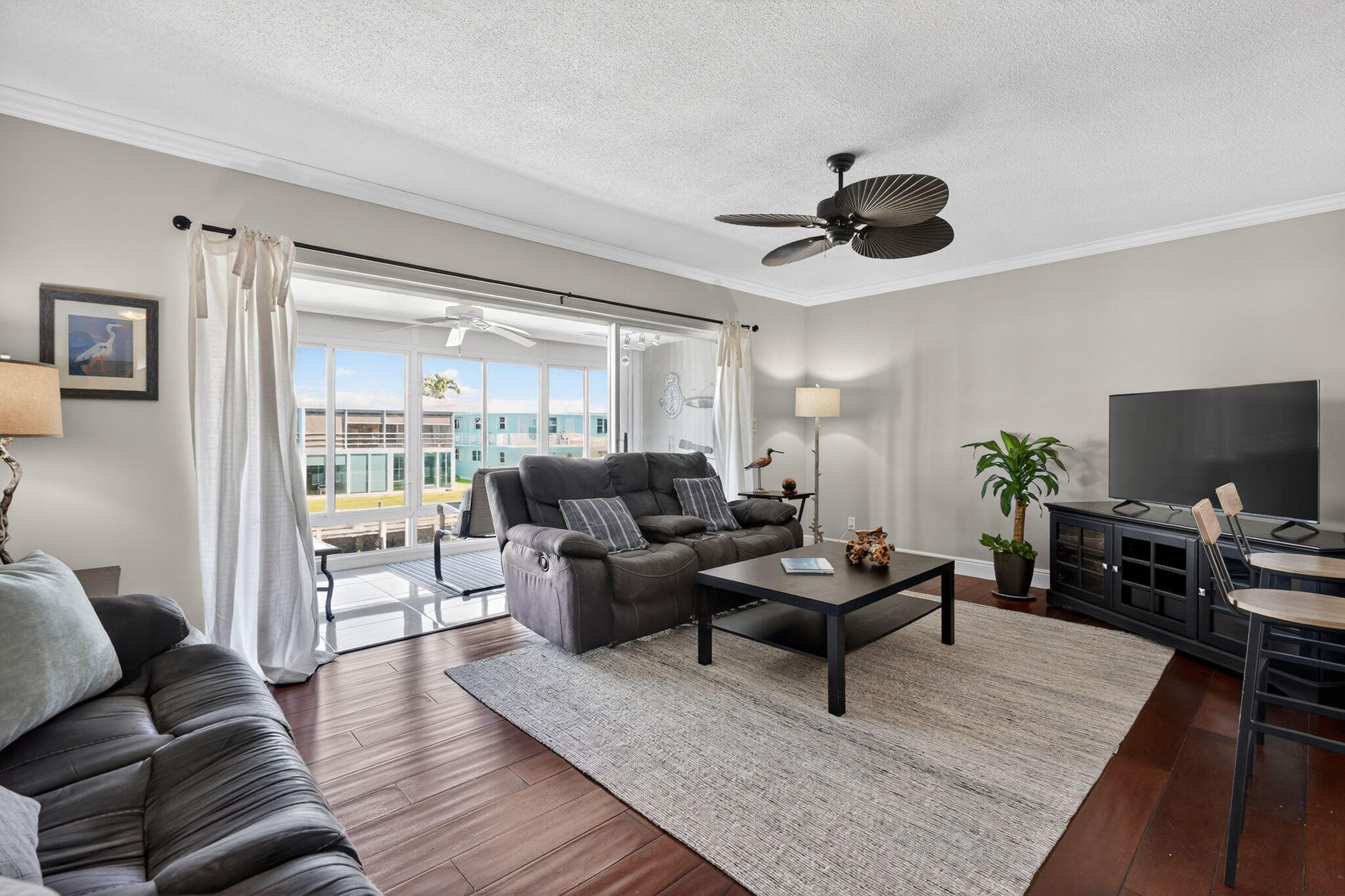 100 Lehane Terrace 28