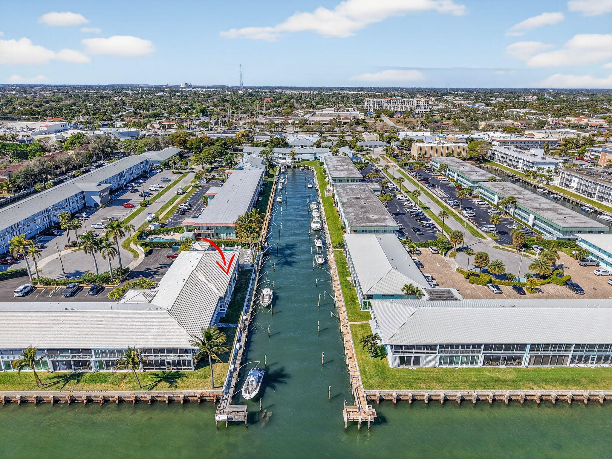 MARINA HARBOUR CONDOMINIUM - Residential