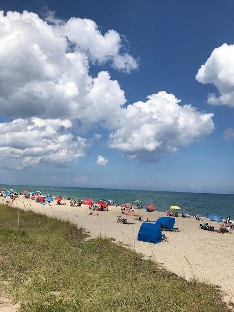 LAKE WORTH yTOWN OF - Residential Lease