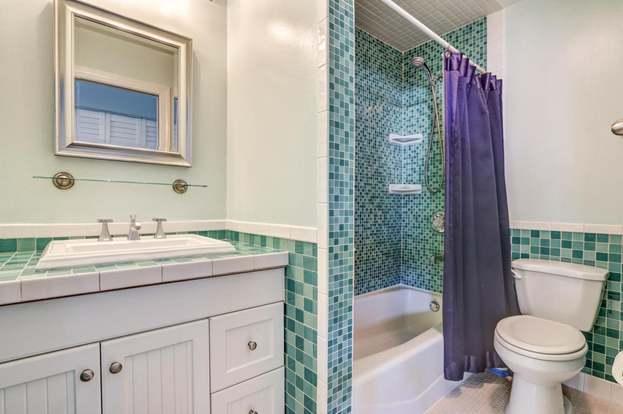 LAKE WORTH yTOWN OF - Residential Lease