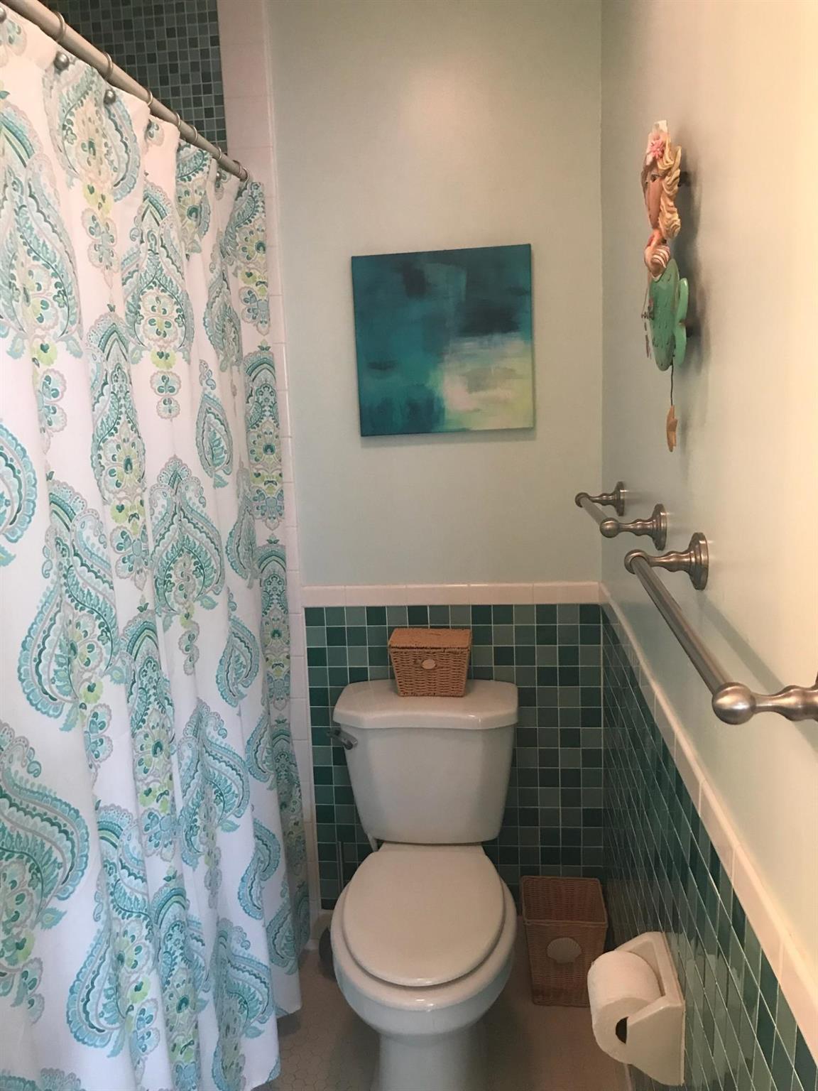 LAKE WORTH yTOWN OF - Residential Lease