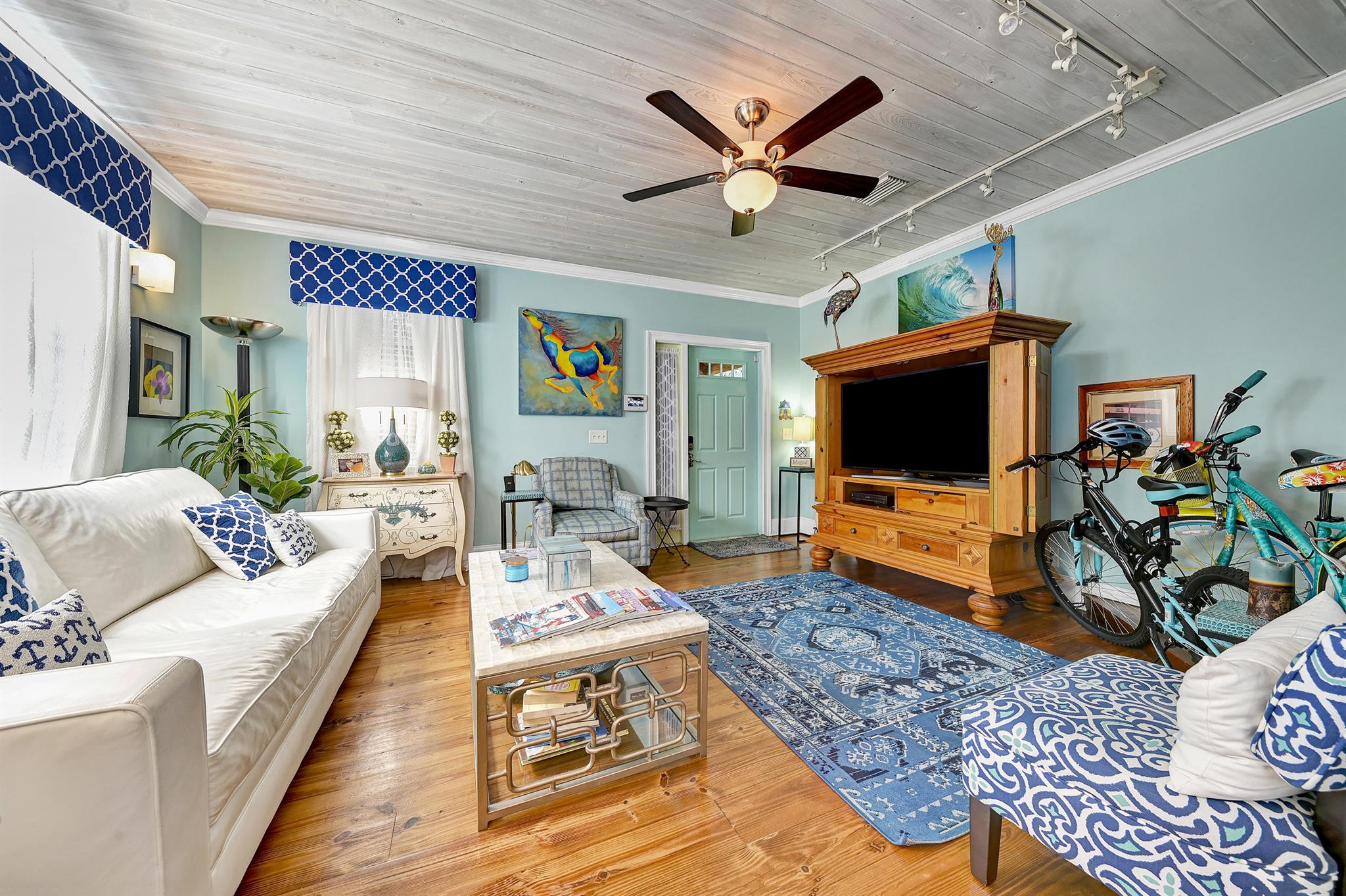 LAKE WORTH yTOWN OF - Residential Lease