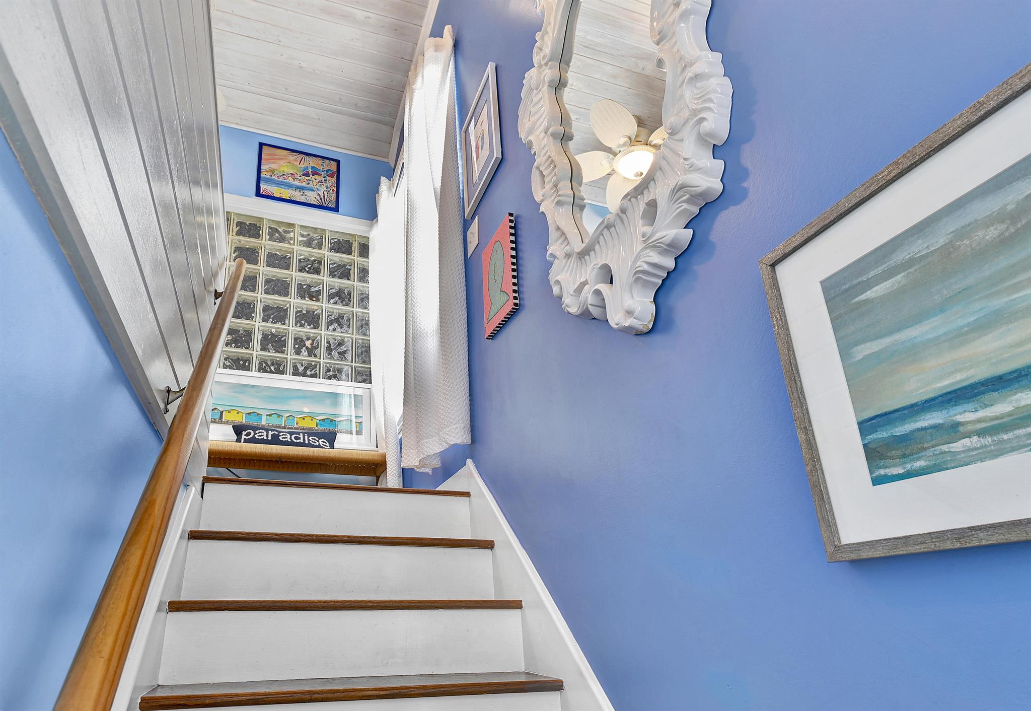 LAKE WORTH yTOWN OF - Residential Lease