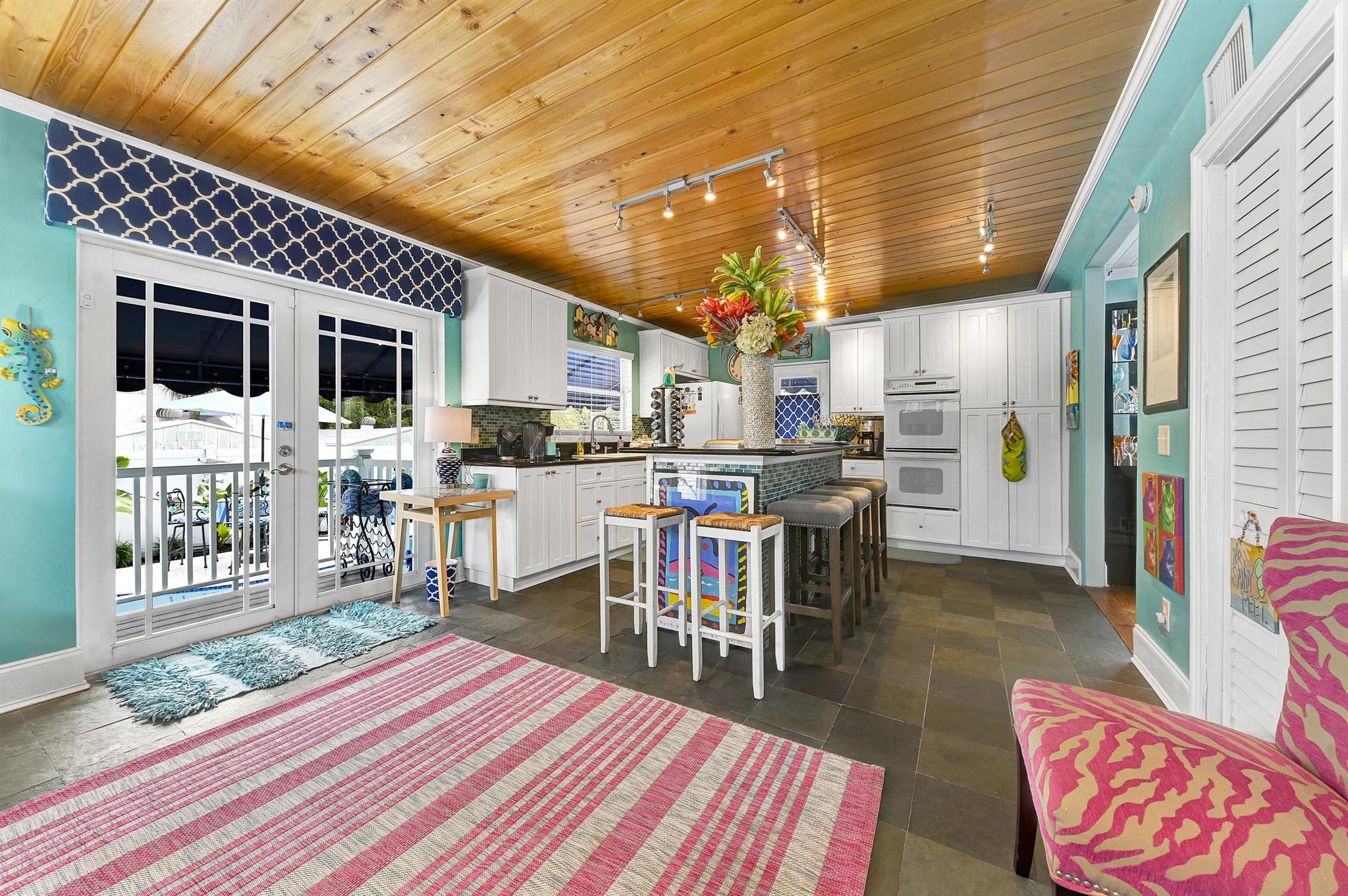 LAKE WORTH yTOWN OF - Residential Lease