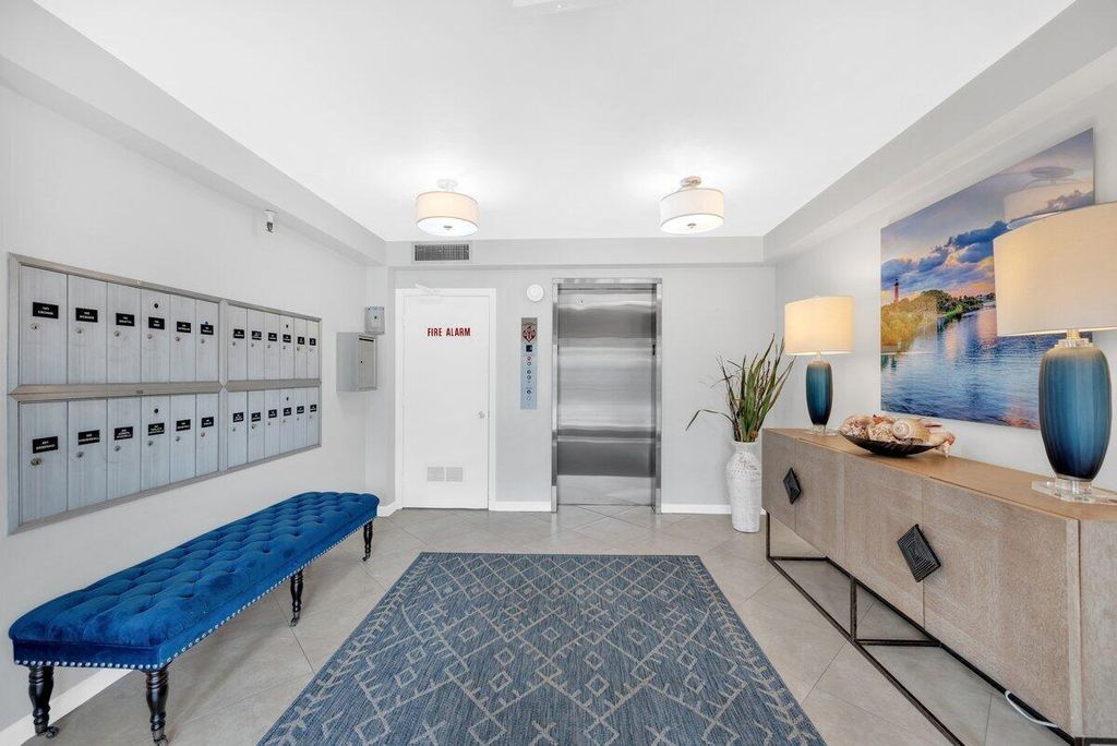 Photo of 300 N Highway A1a #305h, Jupiter, FL 33477 (MLS # R11096432)