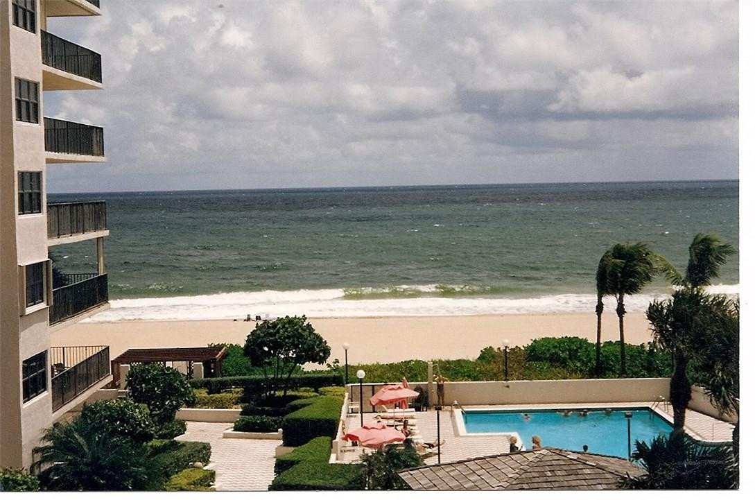 HAMPTON BEACH CLUB - Residential