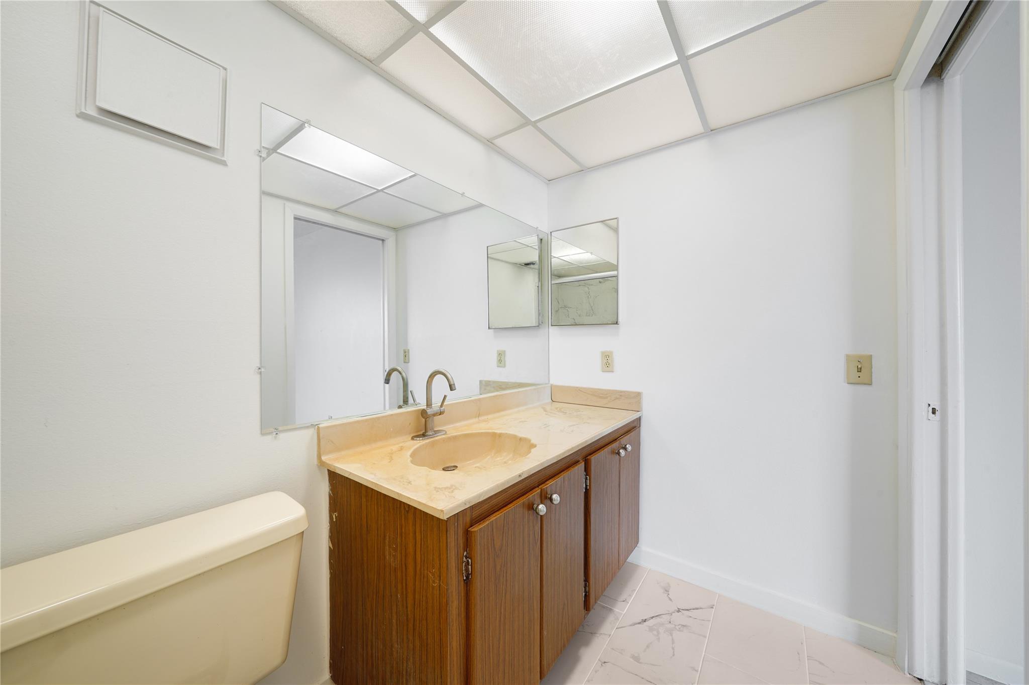 Cypress Chase North 4 Con - Residential Lease