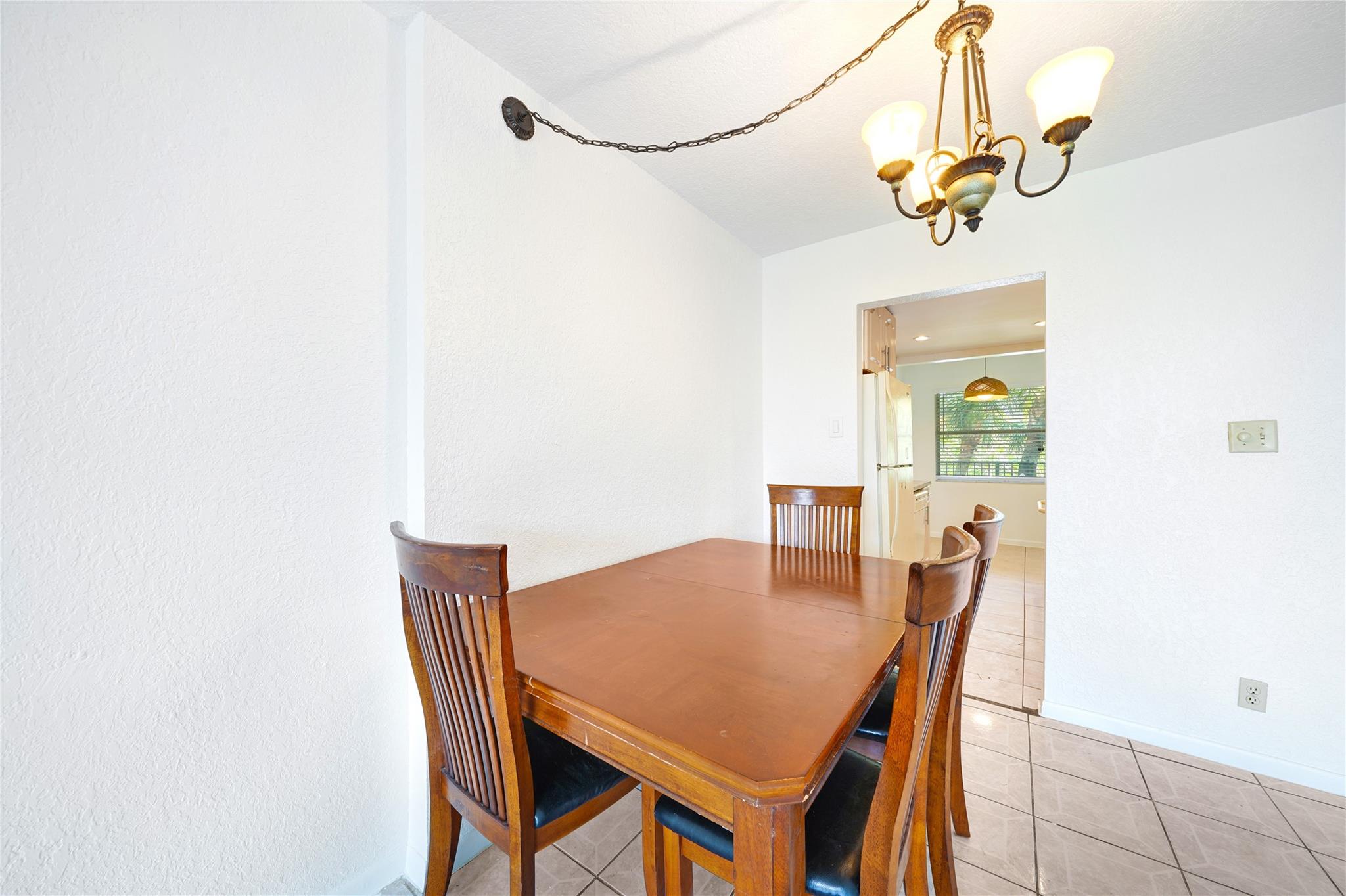 Cypress Chase North 4 Con - Residential Lease