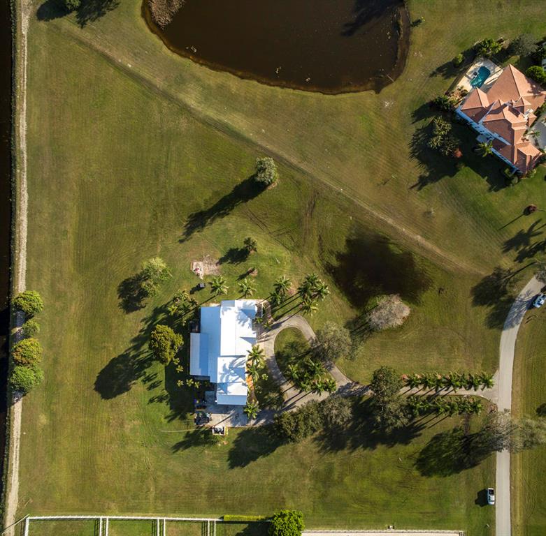 PALM BEACH POINT - Residential