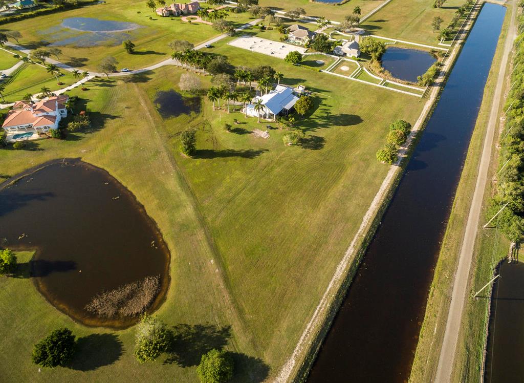 PALM BEACH POINT - Residential