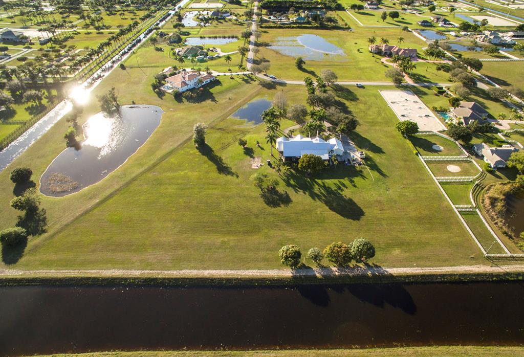 PALM BEACH POINT - Residential